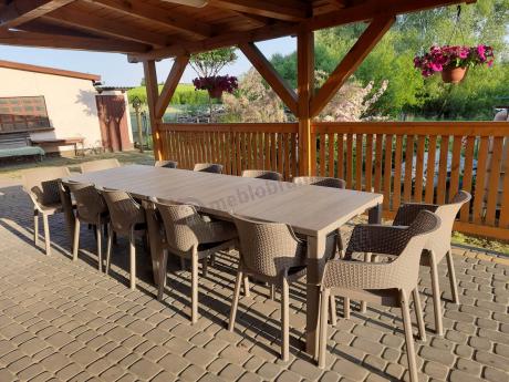 Duży zestaw tarasowy 12 foteli i stół Meblobranie EJD12 cappuccino