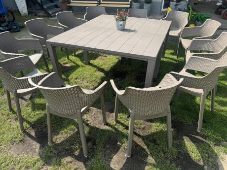 Duży zestaw tarasowy 12 foteli i stół Meblobranie EJD12 cappuccino