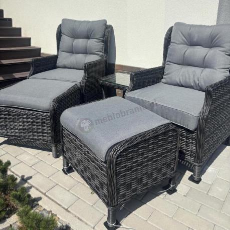 Dwa regulowane fotele z podnóżkami i stolikiem technorattan Laritto Duo - Antracite