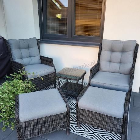 Dwa regulowane fotele z podnóżkami i stolikiem technorattan Laritto Duo - Antracite