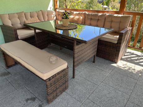 Elegancki komplet brązowy na taras