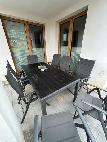 Grafitowe meble aluminiowe - stół 180cm i składane krzesła - Kanbery Antracite 8+1