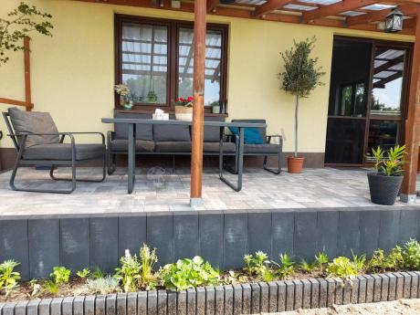 Grafitowe meble metalowe na taras dla 8 osób z 2 sofami Ater Grande - Dark Grey