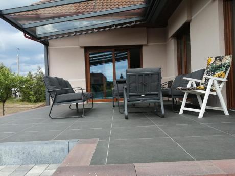 Grafitowe meble metalowe na taras dla 8 osób z 2 sofami Ater Grande - Dark Grey