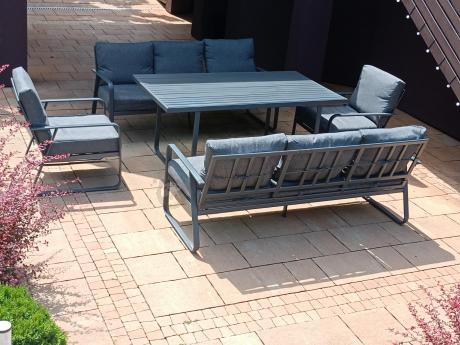Grafitowe meble metalowe na taras dla 8 osób z 2 sofami Ater Grande - Dark Grey