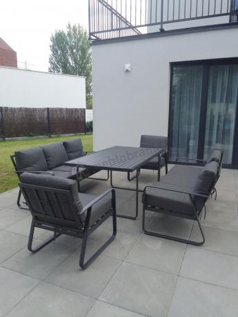 Grafitowe meble metalowe na taras dla 8 osób z 2 sofami Ater Grande - Dark Grey