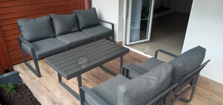 Grafitowe meble metalowe na taras z sofą i fotelami - Panaon Dining DG