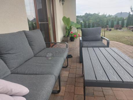 Grafitowe meble metalowe na taras z sofą i fotelami - Panaon Dining DG