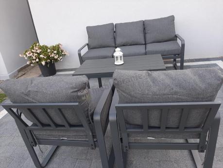 Grafitowe meble metalowe na taras z sofą i fotelami - Panaon Dining DG