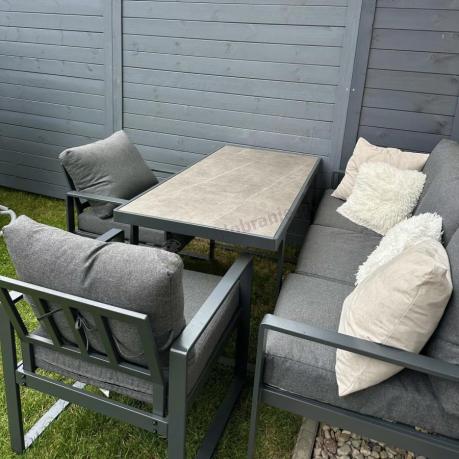 Grafitowe meble na taras dla 5 osób ze stolikiem ze szklanym blatem- Panaon Dining Elite DG