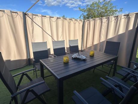 Grafitowe meble ogrodowe aluminiowe - stół 180cm i składane krzesła - Kanbery Antracite 8+1