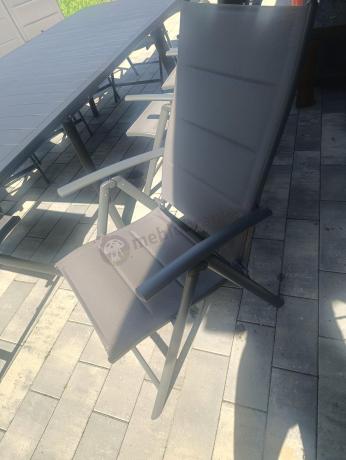 Grafitowe meble ogrodowe Kantara ze stołem rozkładanym 160-240 cm i 10 krzesłami