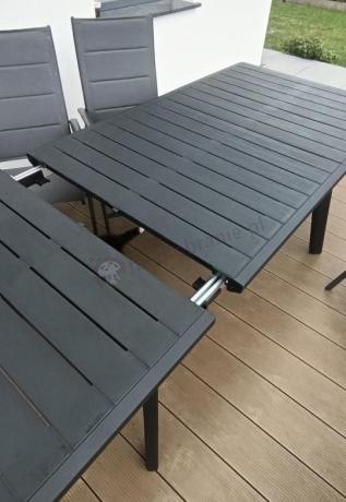 Grafitowe meble ogrodowe Kantara ze stołem rozkładanym 160-240 cm i 10 krzesłami