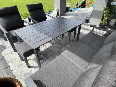 Grafitowe meble ogrodowe z wysokim stołem, sofą 202cm i regulowanymi fotelami - Renalo Dining Relax