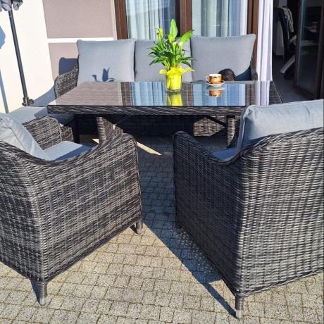 Grafitowe meble technorattanowe z sofą 180cm i wysokim stołem Novici Dining