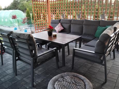 Grafitowe nowoczesne meble tarasowe dla 10 osób Doros Corner XXL narożnik z 2 fotelami i 2 pufami - Polywood Dark Gre