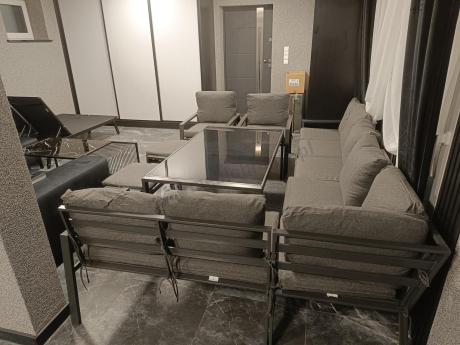 Grafitowe nowoczesne meble tarasowe dla 10 osób Sodor Corner XXL narożnik z 2 fotelami i 2 pufami - Dark Grey