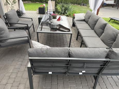 Grafitowe nowoczesne meble tarasowe Sodor Corner XXL narożnik z 2 fotelami i 2 pufami - Dark Grey