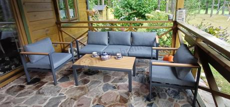 Grafitowy komplet aluminiowych mebli wypoczynkowych na taras Stine