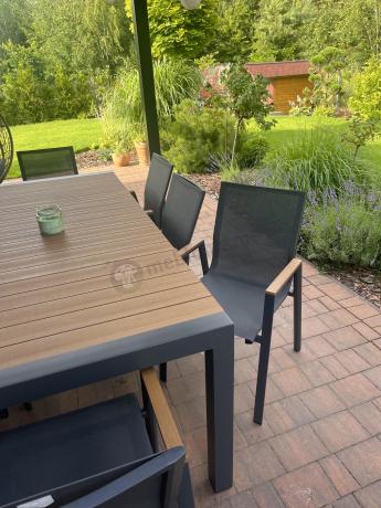 Grafitowy komplet mebli ogrodowych z rozkładanym stołem 210cm + 8 krzeseł Tanami Marla