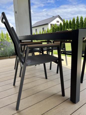 Grafitowy komplet mebli ogrodowych z rozkładanym stołem 210cm + 8 krzeseł Tanami Marla