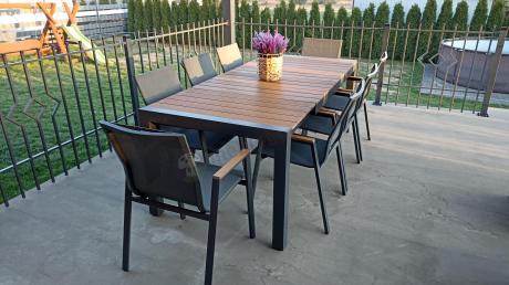 Grafitowy komplet mebli ogrodowych z rozkładanym stołem 210cm + 8 krzeseł Tanami Marla