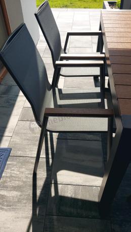 Grafitowy komplet mebli ogrodowych z rozkładanym stołem 210cm + 8 krzeseł Tanami Marla