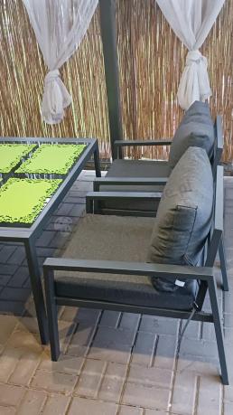 Grafitowy komplet ogrodowy metalowy z sofą 175cm Sodor Dining