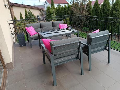 Grafitowy komplet ogrodowy metalowy z sofą 175cm Sodor Dining