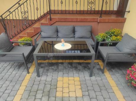 Grafitowy komplet ogrodowy metalowy z sofą 175cm Sodor Dining