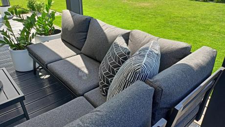 Grafitowy narożnik na mały taras Soletto 176x176cm z regulowanym siedziskiem