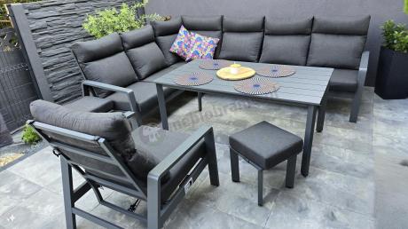 Grafitowy narożnik na taras z regulowanym fotelem i stołem 150cm - Renalo Corner