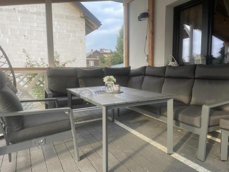 Grafitowy narożnik na taras z regulowanym fotelem i stołem 150cm - Renalo Corner