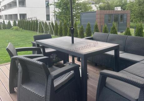 Grafitowy narożnik na taras ze stołem obiadowym Rellme VI i 3 fotelami