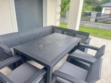 Grafitowy narożnik na taras ze stołem obiadowym Rellme VI i 3 fotelami