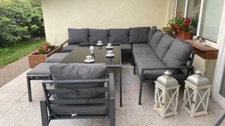 Grafitowy narożnik ogrodowy 184x294cm modułowy ze stołem obiadowym i fotelem Sodor Corner XXL - Dark Grey