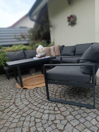 Grafitowy narożnik ogrodowy z fotelem i stolikiem 110cm Panaon Corner 220x220 - DG