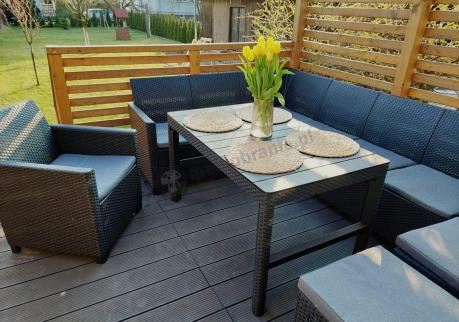 Grafitowy narożnik tarasowy 172 x 222cm stół podnoszony, fotel i dwie pufy