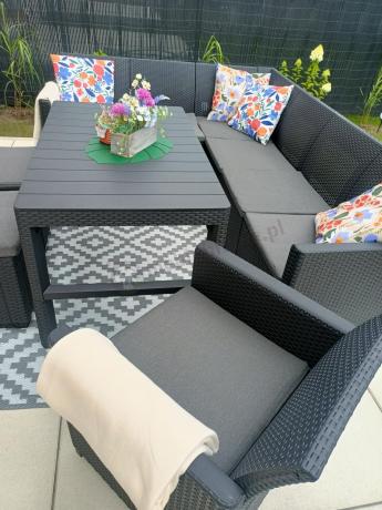 Grafitowy narożnik tarasowy Nedler 172 x 222cm stół podnoszony, fotel i dwie pufy