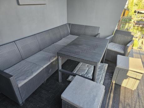 Grafitowy narożnik tarasowy Nedler 172 x 222cm stół podnoszony, fotel i dwie pufy