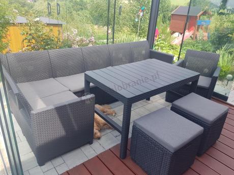 Grafitowy narożnik tarasowy Nedler 172 x 222cm stół podnoszony, fotel i dwie pufy