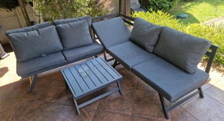 Grafitowy narożnik z leżakiem na mały taras Soletto 176x176cm