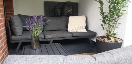 Grafitowy narożnik z leżakiem na mały taras Soletto 176x176cm