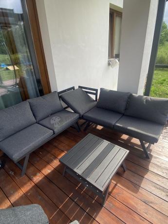 Grafitowy narożnik z leżakiem na mały taras Soletto 176x176cm