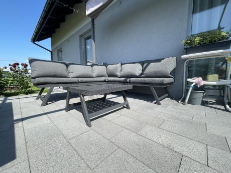 Grafitowy narożnik z leżakiem na mały taras Soletto 176x176cm