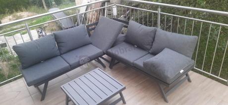 Grafitowy narożnik z leżakiem na mały taras Soletto 176x176cm