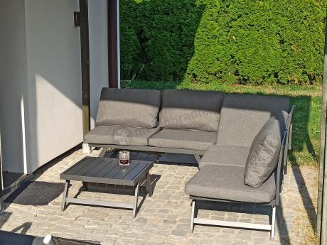 Grafitowy narożnik z leżakiem na mały taras Soletto 176x176cm