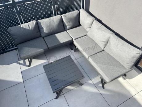 Grafitowy narożnik z leżakiem na mały taras Soletto 176x176cm