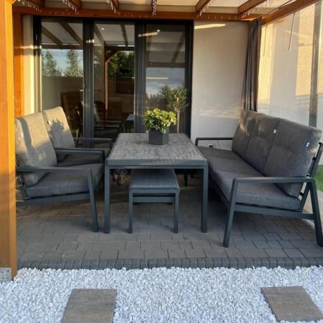 Grafitowy zestaw aluminiowych mebli na taras dla 7 osób ze stołem ceramic glass - Tavaro Dining Antracite