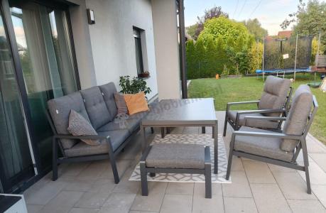 Grafitowy zestaw aluminiowych mebli na taras dla 7 osób ze stołem ceramic glass - Tavaro Dining Antracite